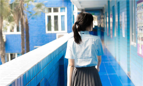 武冈如何找到一个可以帮助我生孩子的女人？